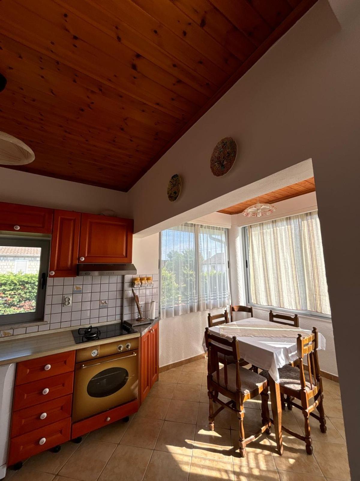 Holiday Home Zenit Ülgün Dış mekan fotoğraf